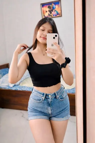 Riya- vip escort in Noida